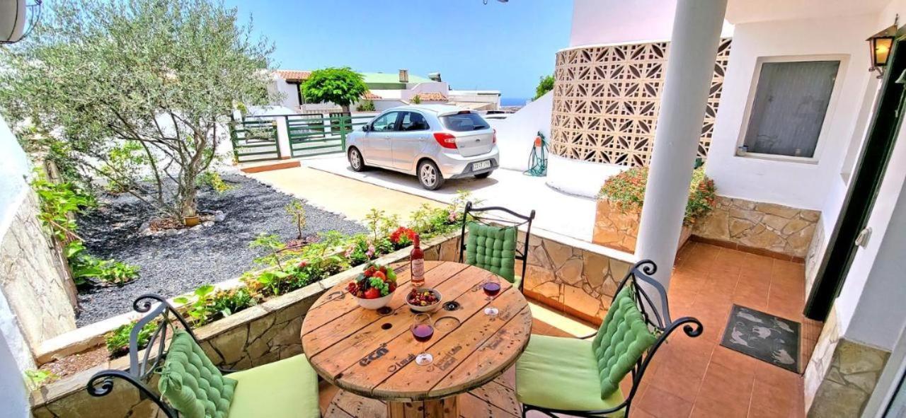 Dos Gatos Fuertaventura Villa กาเลตาเดฟุสเต ภายนอก รูปภาพ